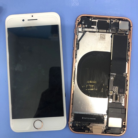 iPhone8 バッテリー交換